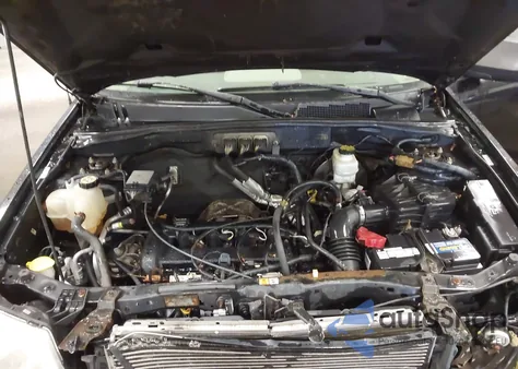 2008 Mazda Tribute I Sport from USA, damaged, VIN 4F2CZ92Z18KM20692